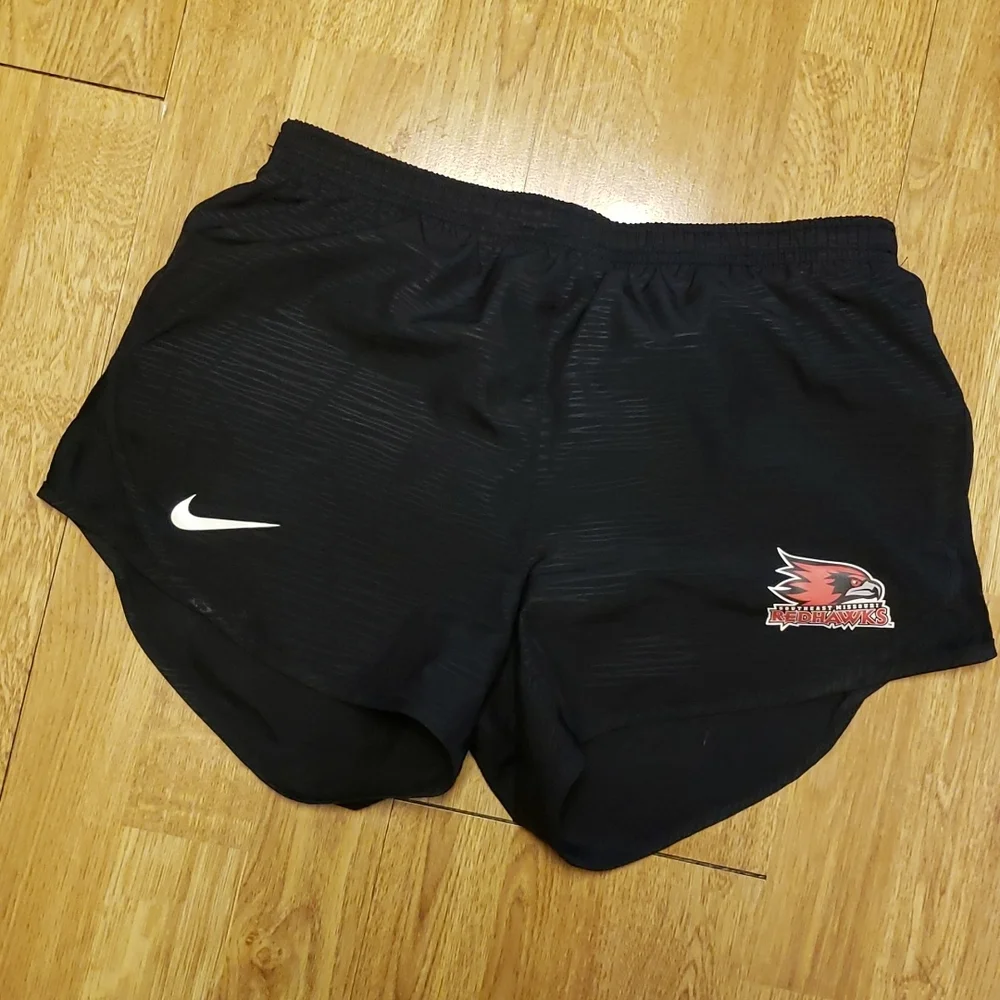 NIKE SEMO Redhawks running shorts XS